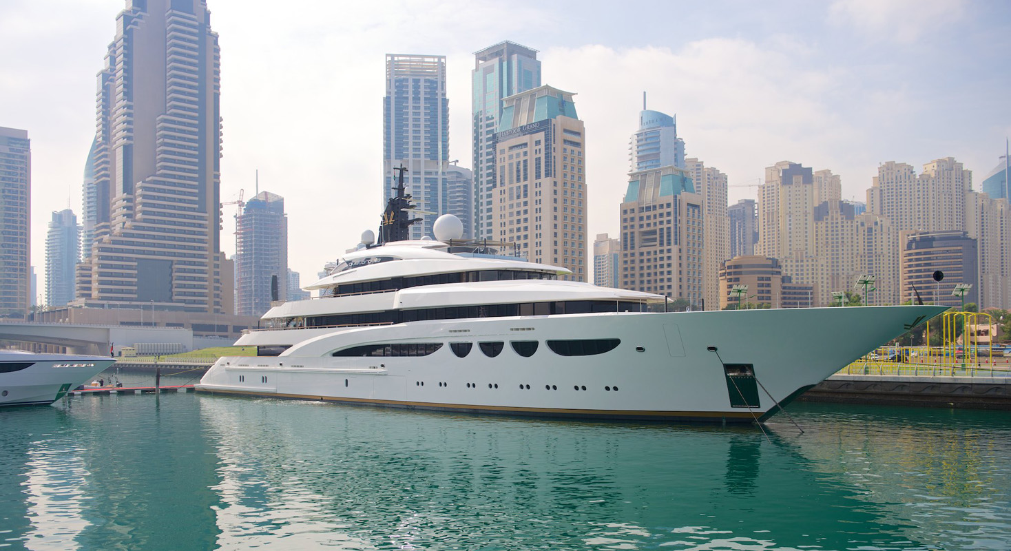 Dubaio yacht