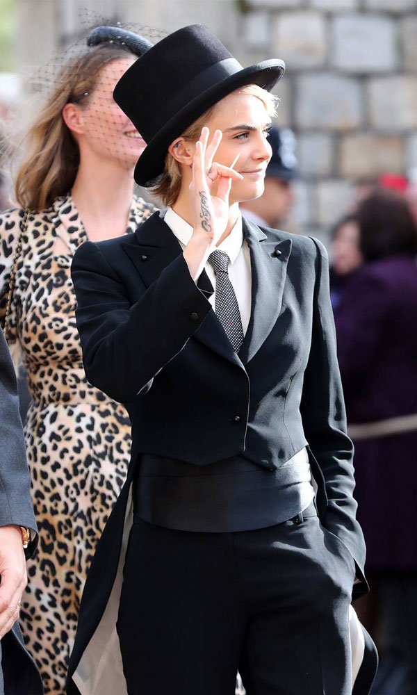 Royal Wedding, 2018 royal weddings, princess eugenie weddings,celebrities in princess eugenie wedding,Poppy Delevingne and Cara Delevingne, Ellie Goulding, Duchess of Cambridge, Duke of Cambridge, Queen elizabeth II in royal weddings, Queen Elizabeth, How to dress for a royal wedding, Best hats in royal weddings.